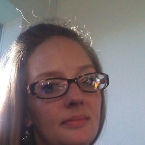 Meet your Posher, Corrine